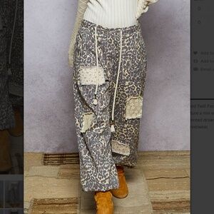 💕 POL “ Ruth “ POL Denim Jogger Pants with Crochet Detail 30